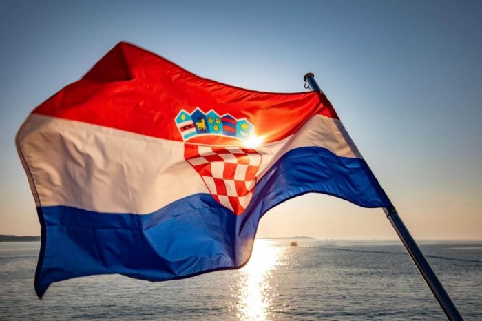 ADRIA BANDIERE-ZASTAVA HRVATSKA - Slika 2